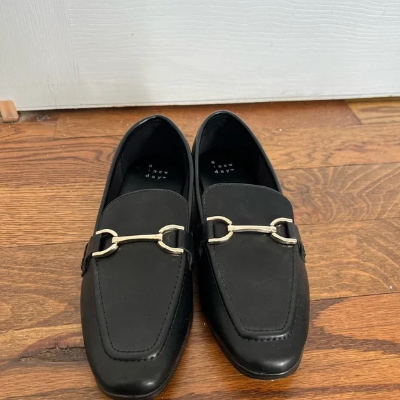 Black Leather Loafers with Gold Horse-bit Hardware - Picture 9 of 17